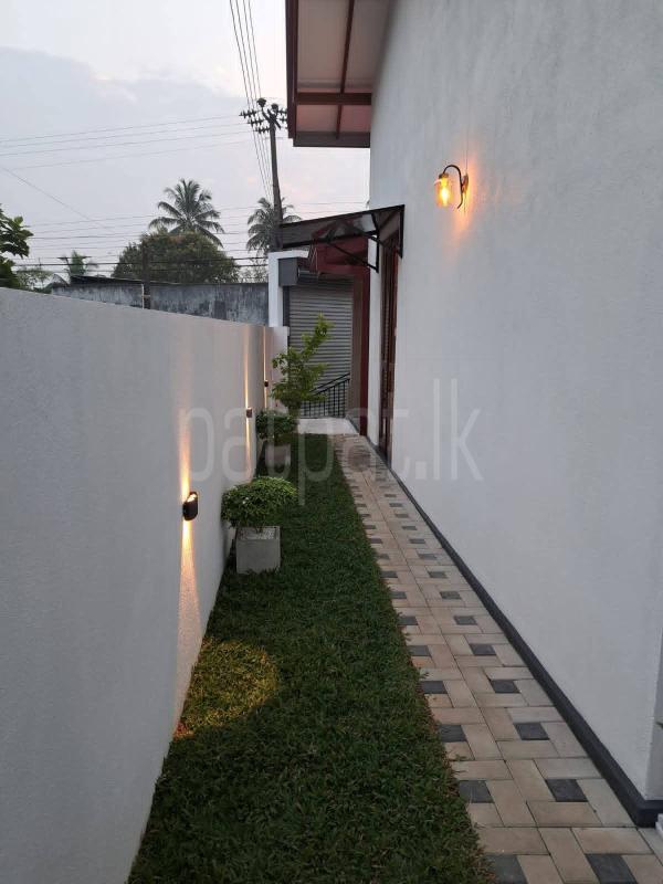 House for Sale in Kaduwela