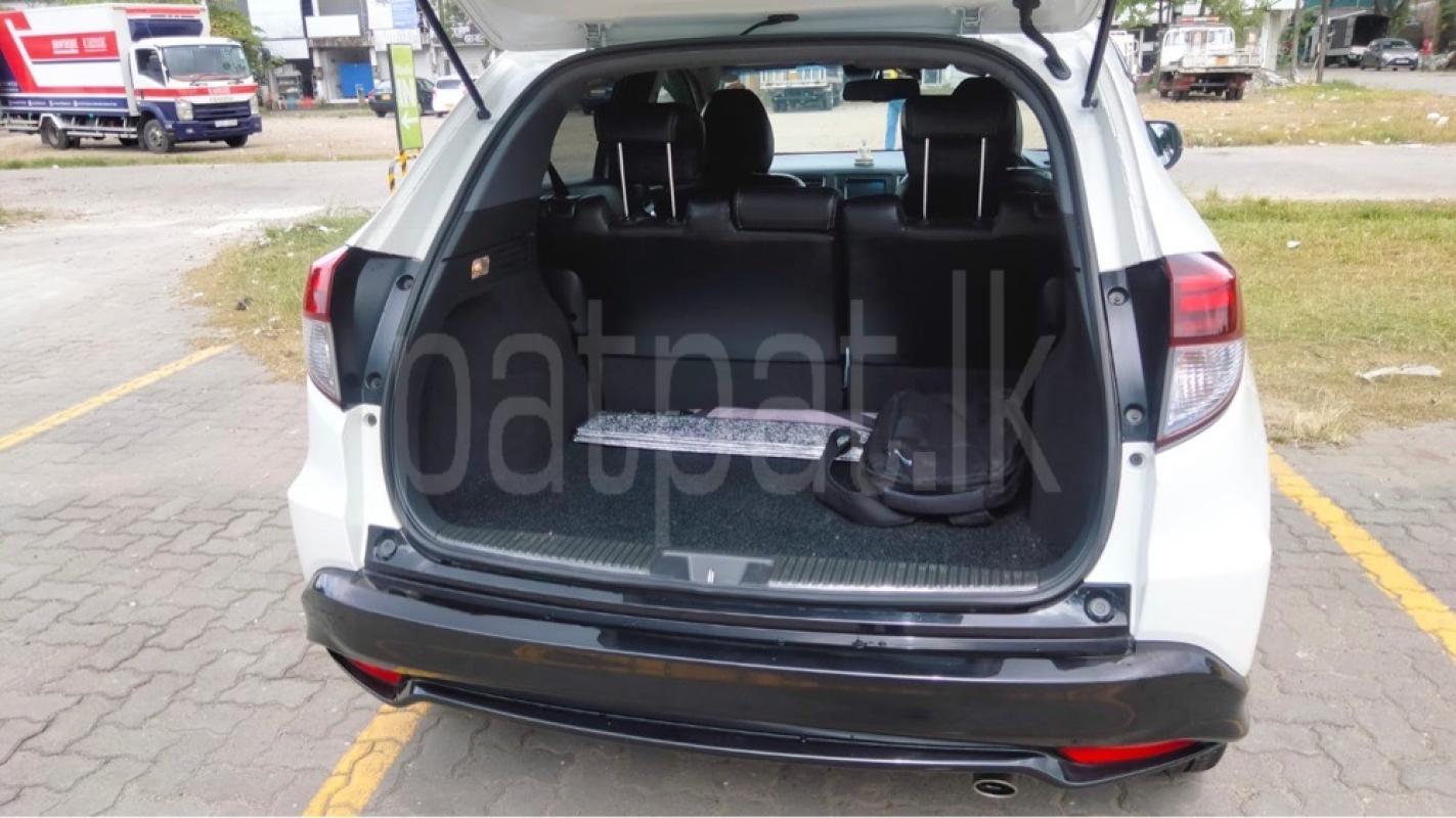 Advertisement image 6