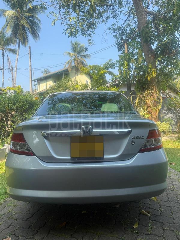 Advertisement image 3