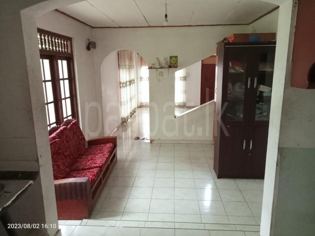 House for Rent in Beliatta ads-image-1