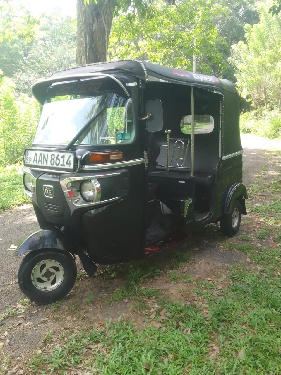 Bajaj 4 stroke 2014 - Used Three wheeler sale in Sri Lanka - patpat.lk