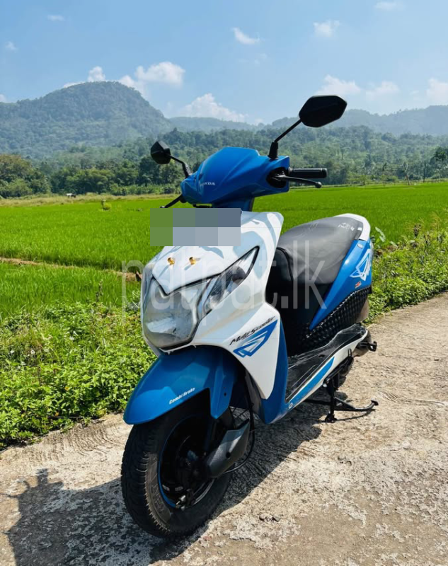 Advertisement image 6