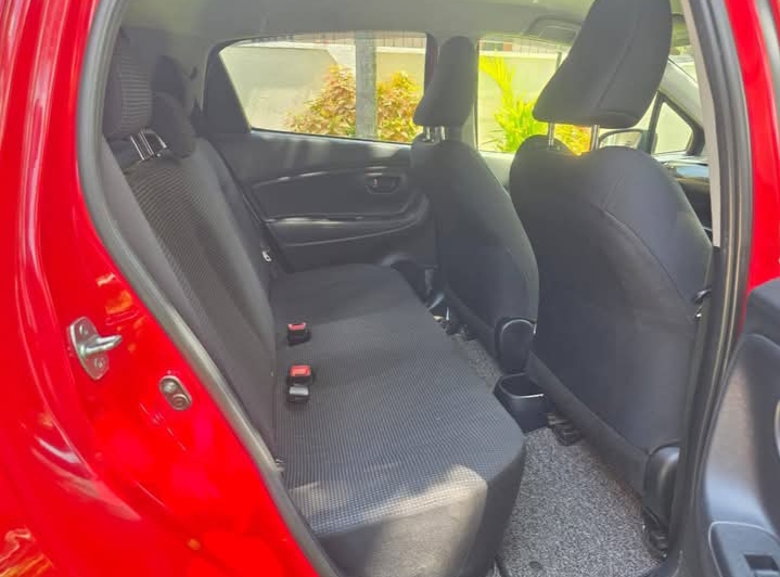 Toyota Vitz 2015 - Used Car sale in Sri Lanka - patpat.lk