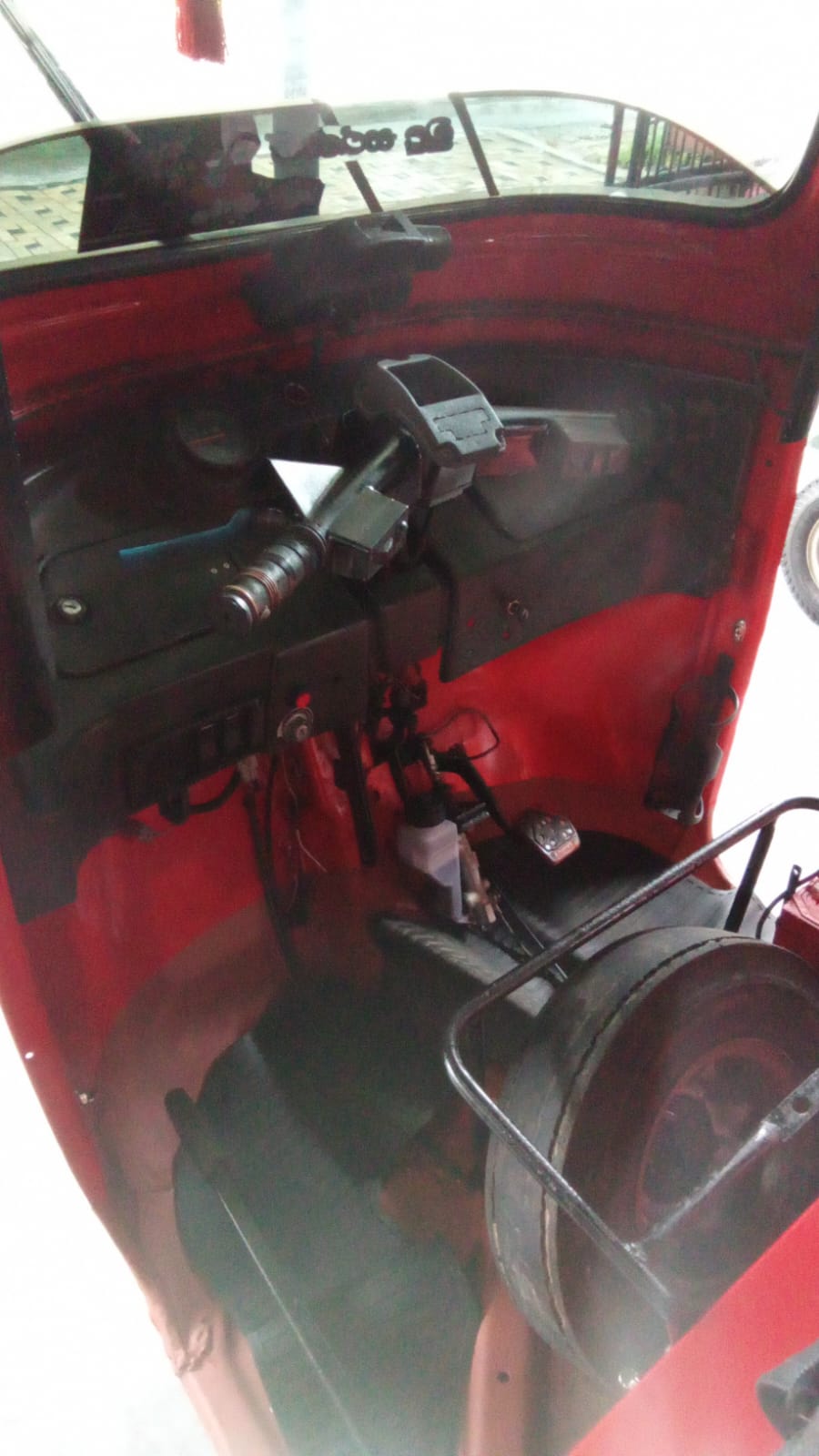 Bajaj Three Wheel 2011 - Used Three wheeler sale in Sri Lanka - patpat.lk