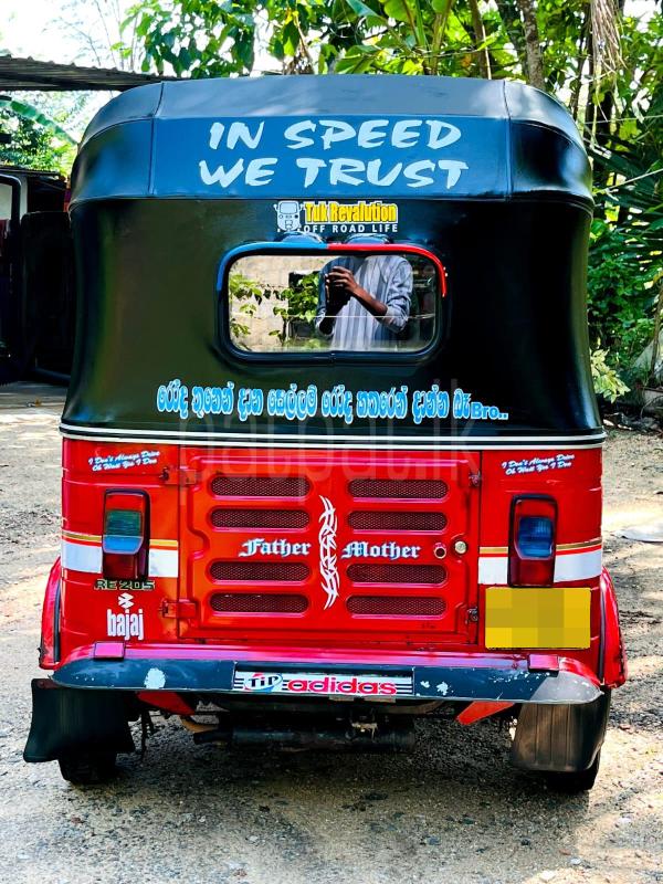 Bajaj Three Wheel 2011 - பயன்படுத்தப்பட்டது முச்சக்கர வண்டி sale in Sri Lanka - patpat.lk