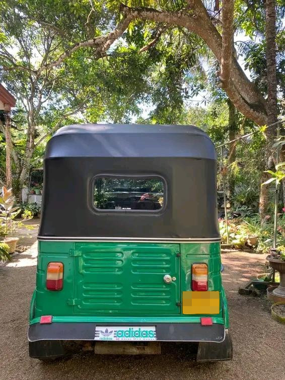 Bajaj Three Wheel 2013 - Used Three wheeler sale in Sri Lanka - patpat.lk