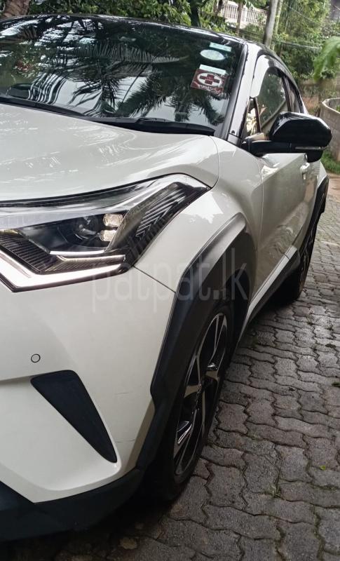 Toyota CHR 2018 - பயன்படுத்தப்பட்டது SUV sale in Sri Lanka - patpat.lk