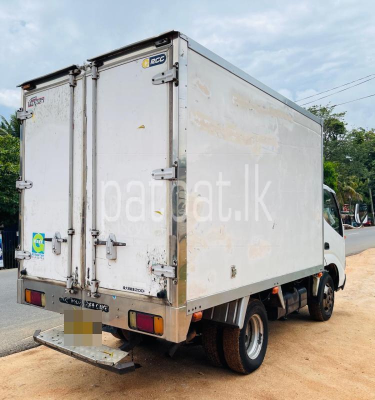 Advertisement image 3