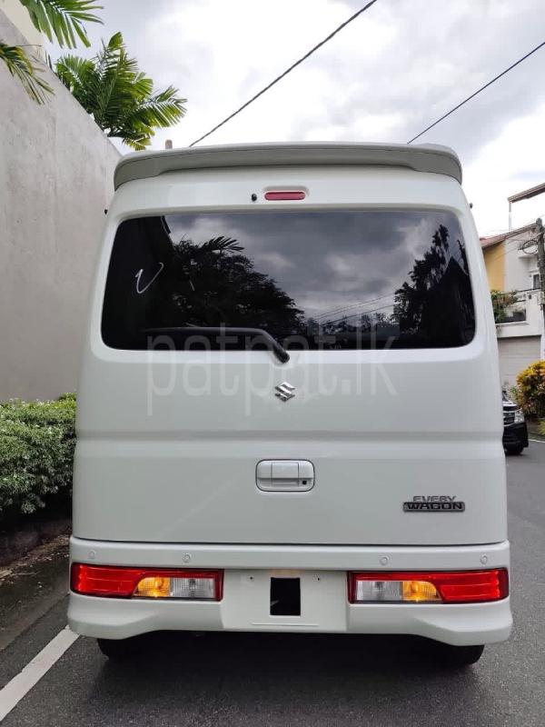 Advertisement image 4