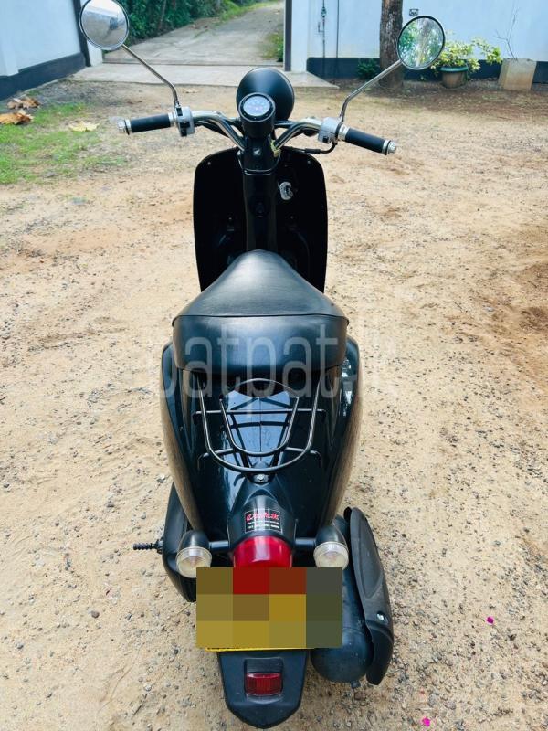 Advertisement image 5