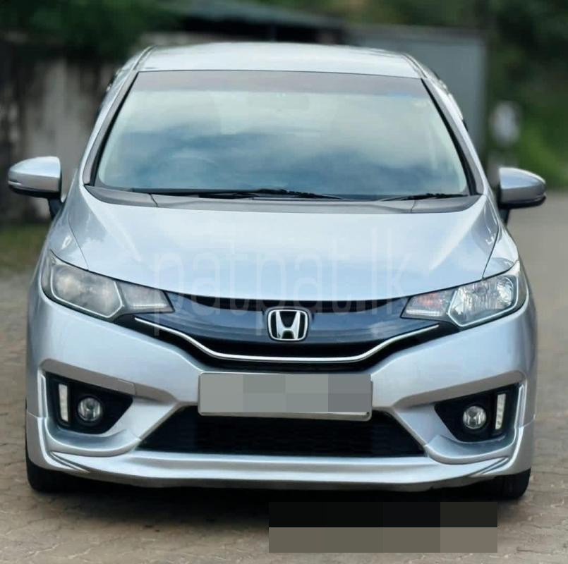Honda Fit 2014 - பயன்படுத்தப்பட்டது கார் sale in Sri Lanka - patpat.lk