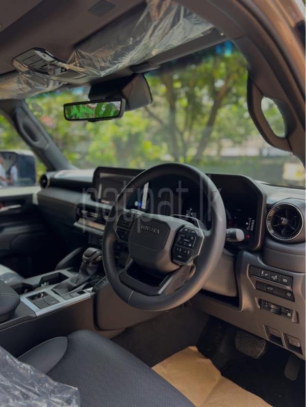 Advertisement image 6