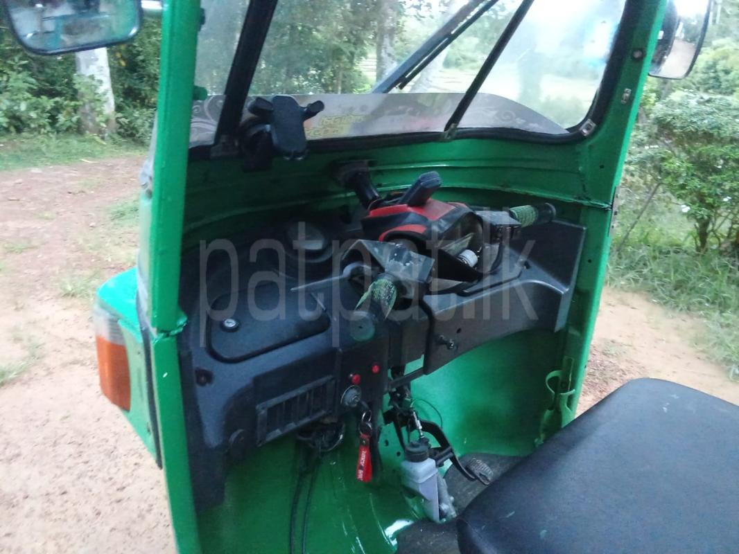 Bajaj 4 stroke 2010 - பயன்படுத்தப்பட்டது முச்சக்கர வண்டி sale in Sri Lanka - patpat.lk