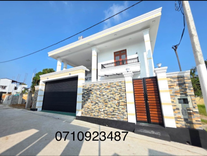 House for Sale in Boralesgamuwa