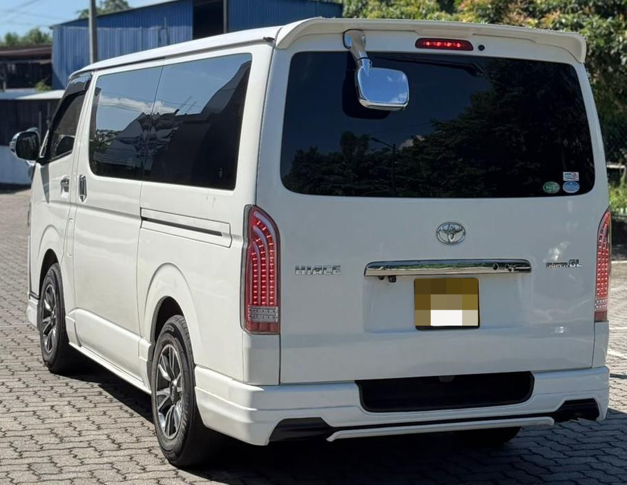 Toyota Hiace 2016 - Used Van sale in Sri Lanka - patpat.lk