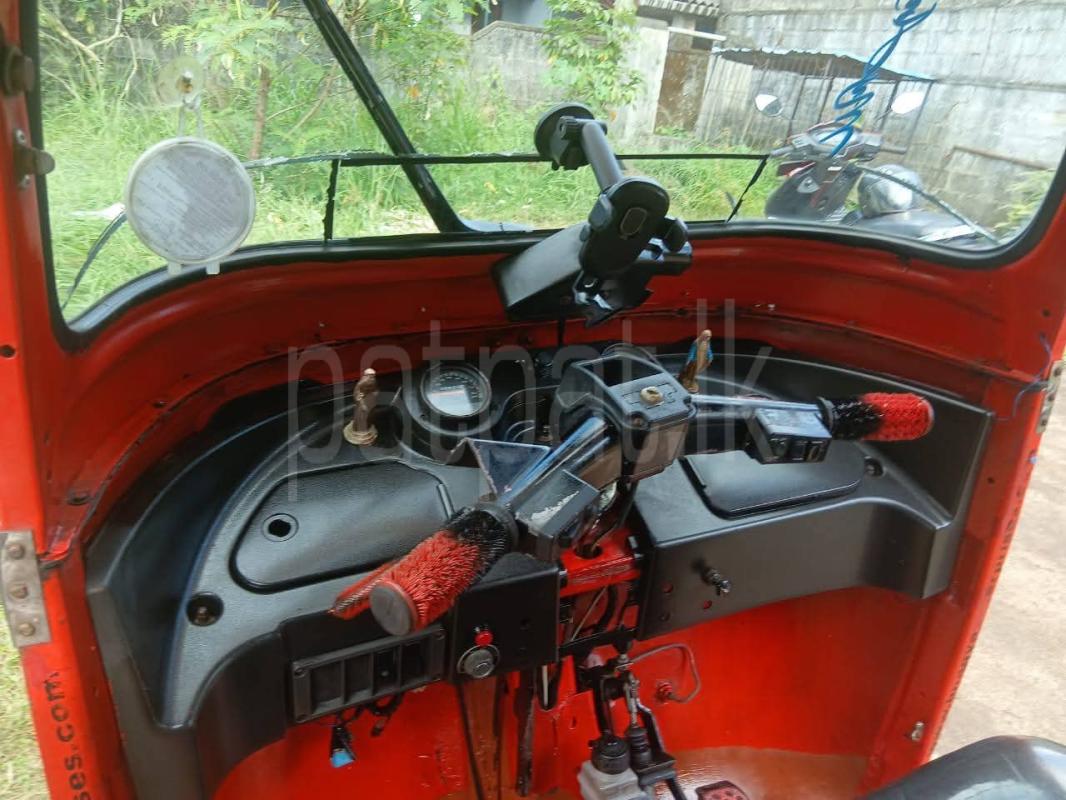 Advertisement image 6