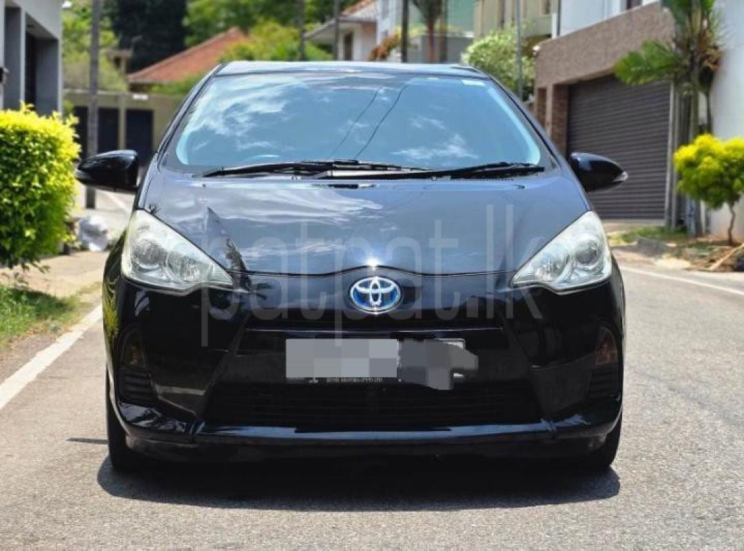 Toyota Aqua 2012 - Used Car sale in Sri Lanka - patpat.lk