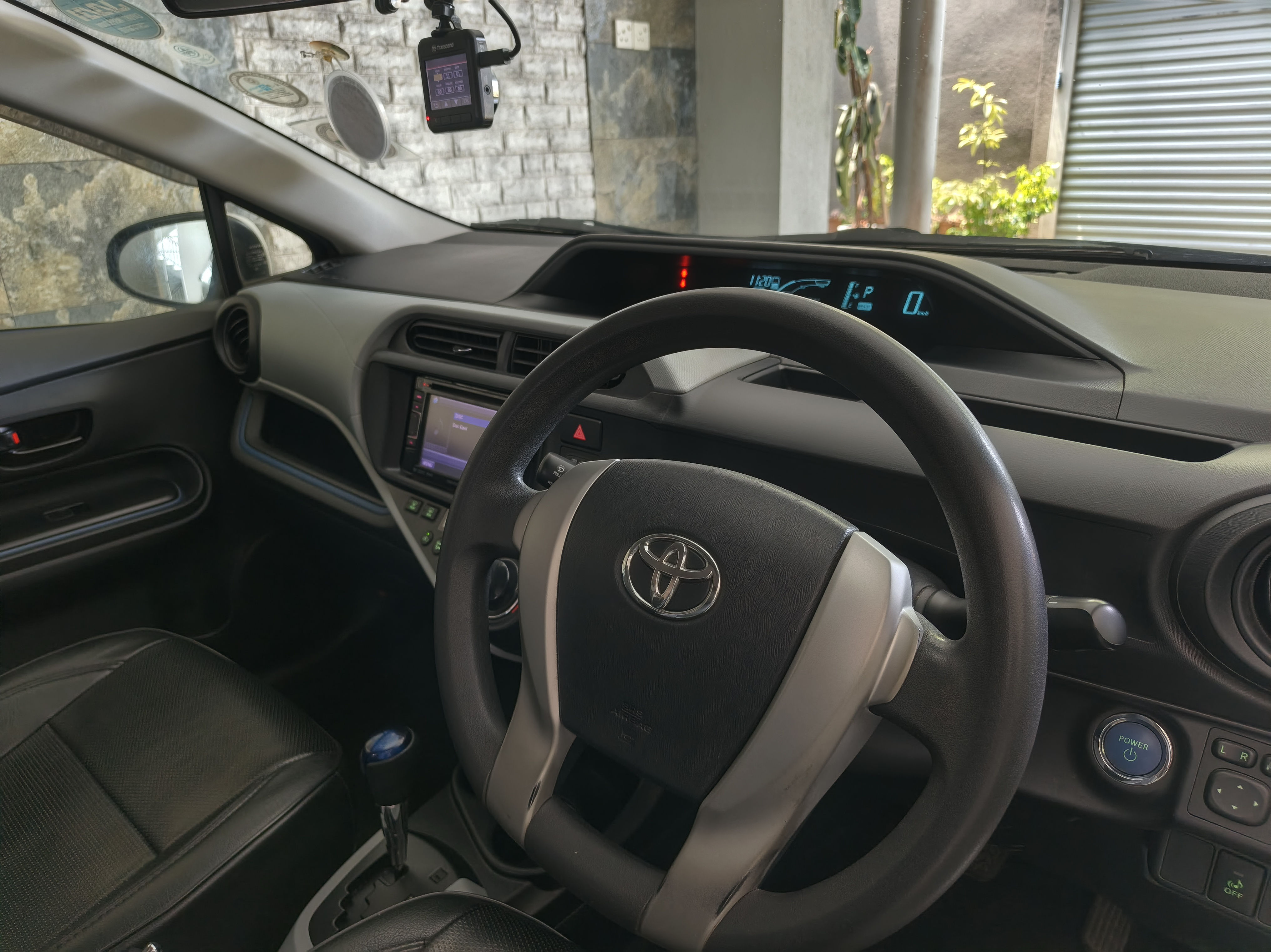 Toyota Aqua 2014 - Used Car sale in Sri Lanka - patpat.lk