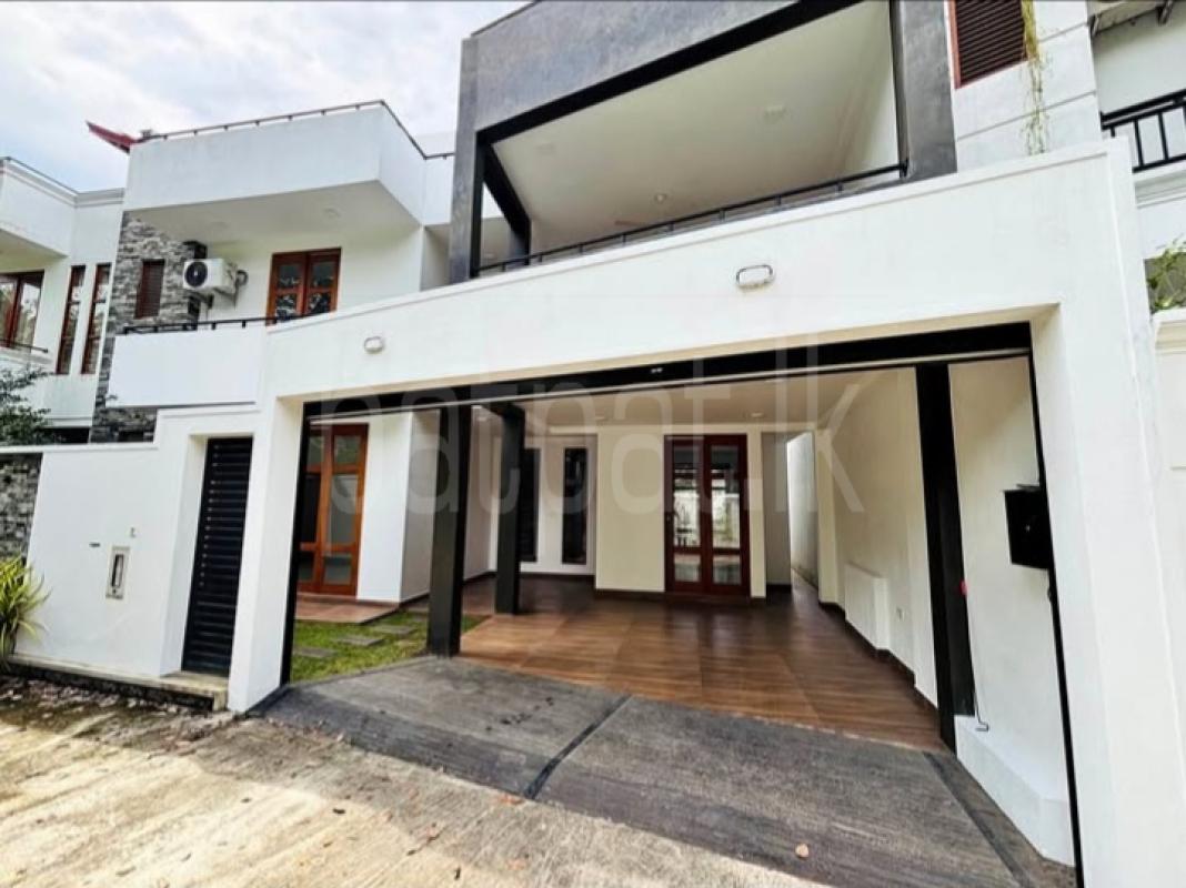 House for Sale in Piliyandala ads-image-1