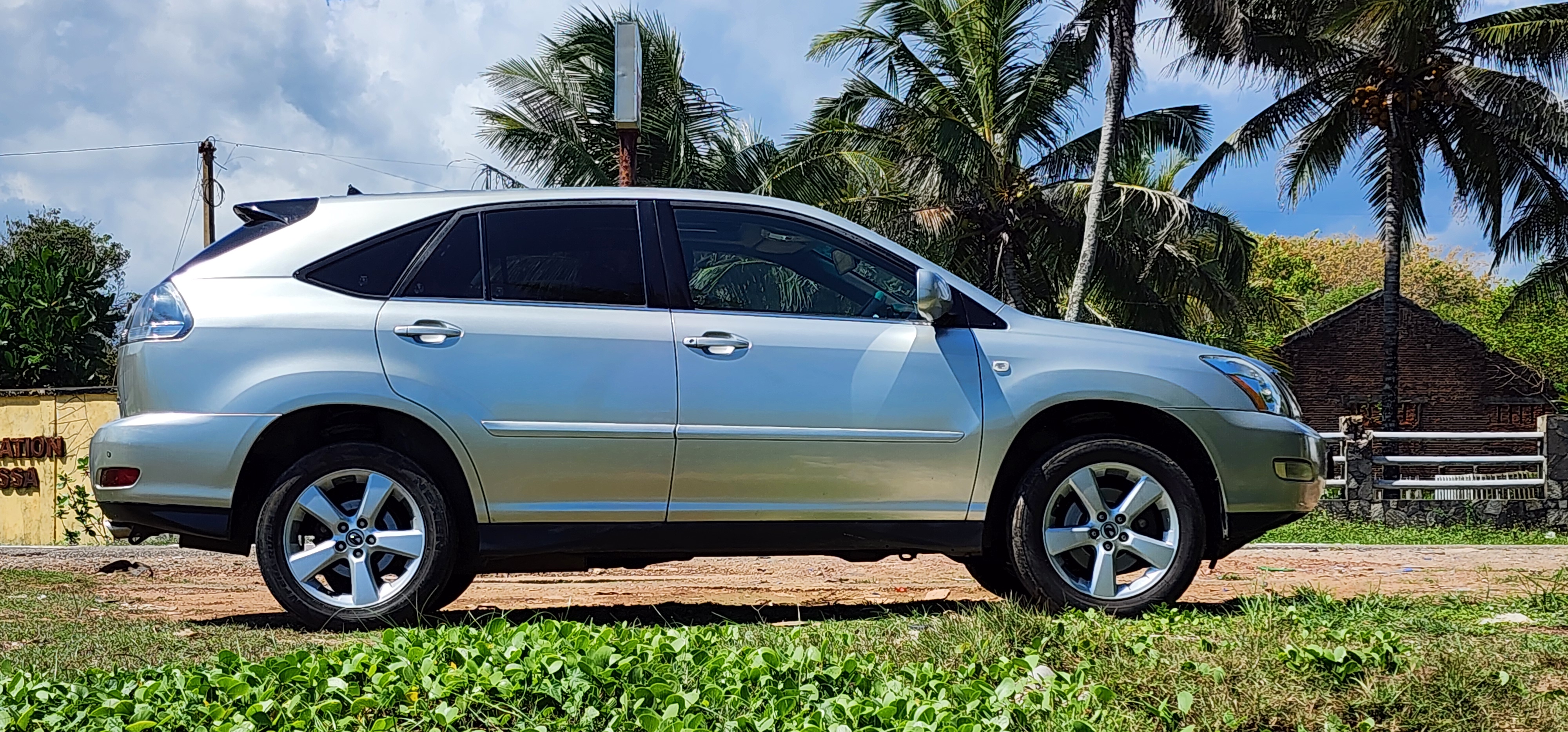 Lexus RX Series 2004 - பயன்படுத்தப்பட்டது SUV sale in Sri Lanka - patpat.lk