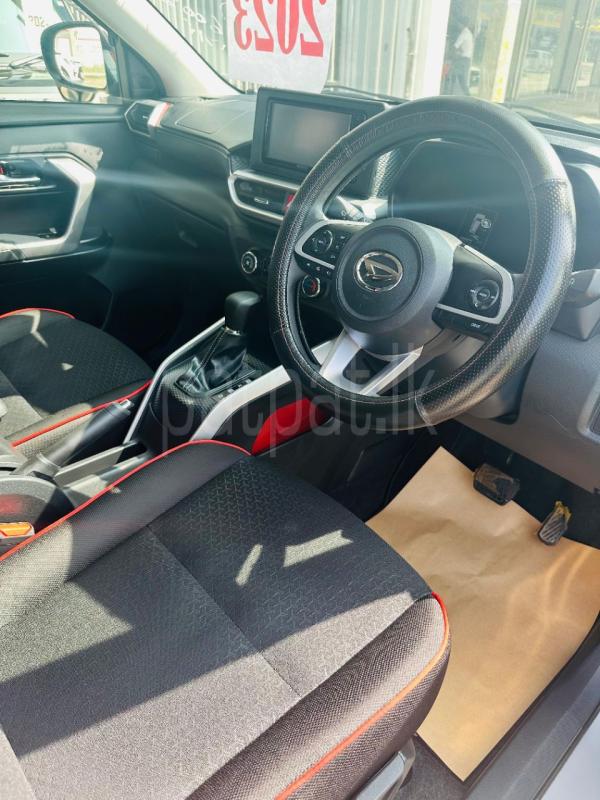 Advertisement image 5