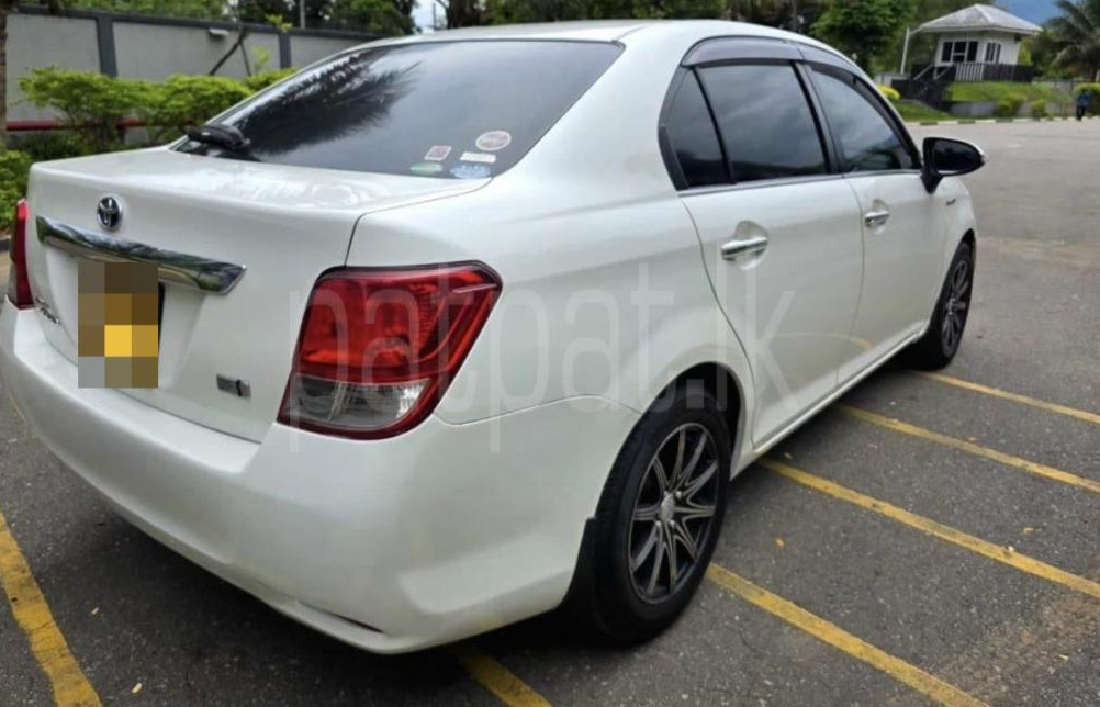 Toyota Axio 2014 - Used Car sale in Sri Lanka - patpat.lk