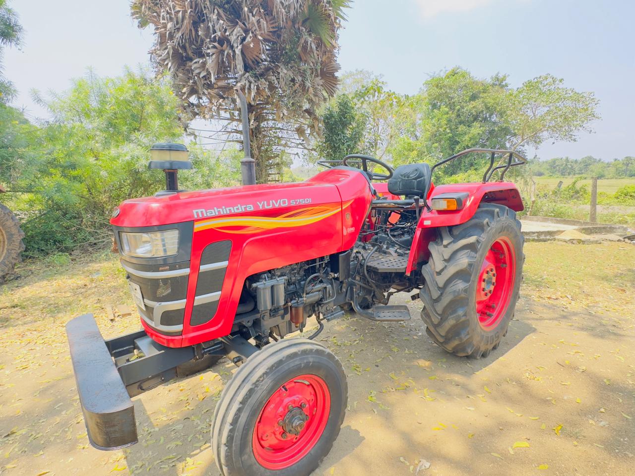 TAFE Tractor 2017 - Used Land sale in Sri Lanka - patpat.lk