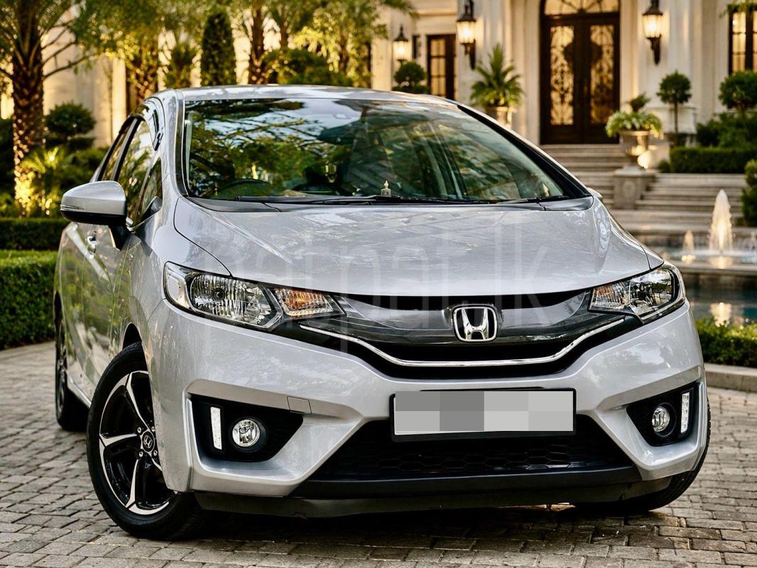 Honda Fit 2015 - பயன்படுத்தப்பட்டது கார் sale in Sri Lanka - patpat.lk