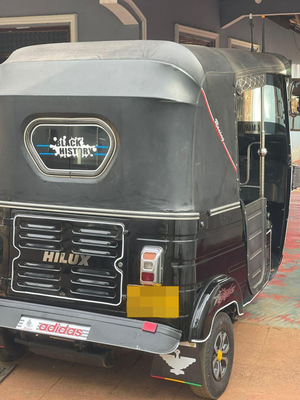 Bajaj Three Wheel 2012 - Used Three wheeler sale in Sri Lanka - patpat.lk