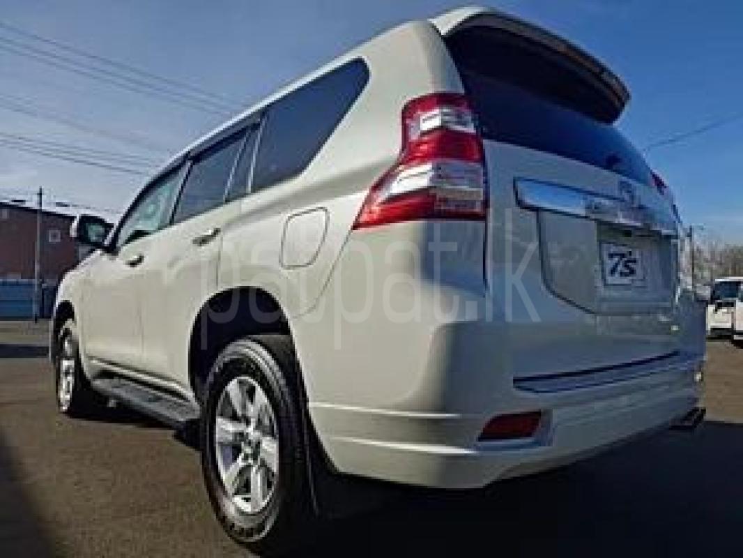 Advertisement image 5