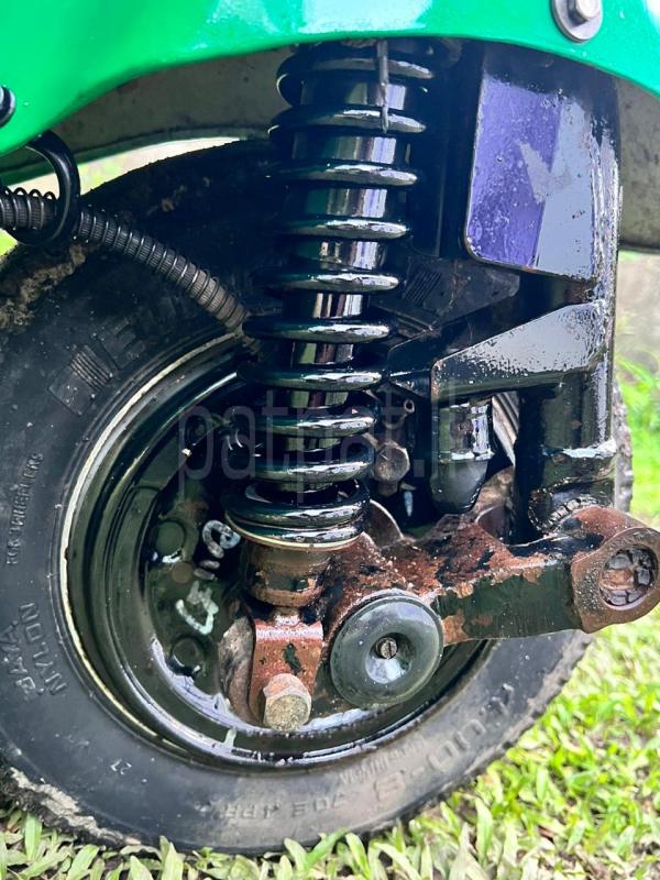 Bajaj Three Wheel 2012 - பயன்படுத்தப்பட்டது முச்சக்கர வண்டி sale in Sri Lanka - patpat.lk