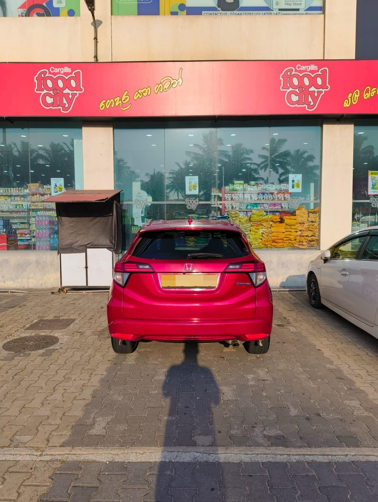 Honda Vezel 2015 - பயன்படுத்தப்பட்டது SUV sale in Sri Lanka - patpat.lk