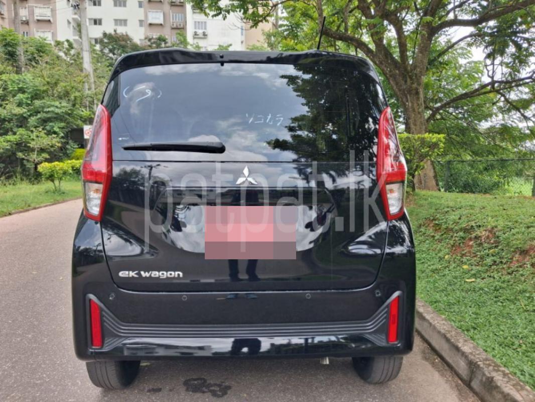 Mitsubishi eK 2024 - சான்றளிக்கப்பட்டது கார் sale in Sri Lanka - patpat.lk