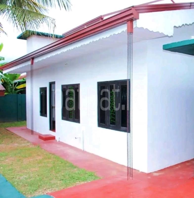 House for Sale in Negombo ads-image-1