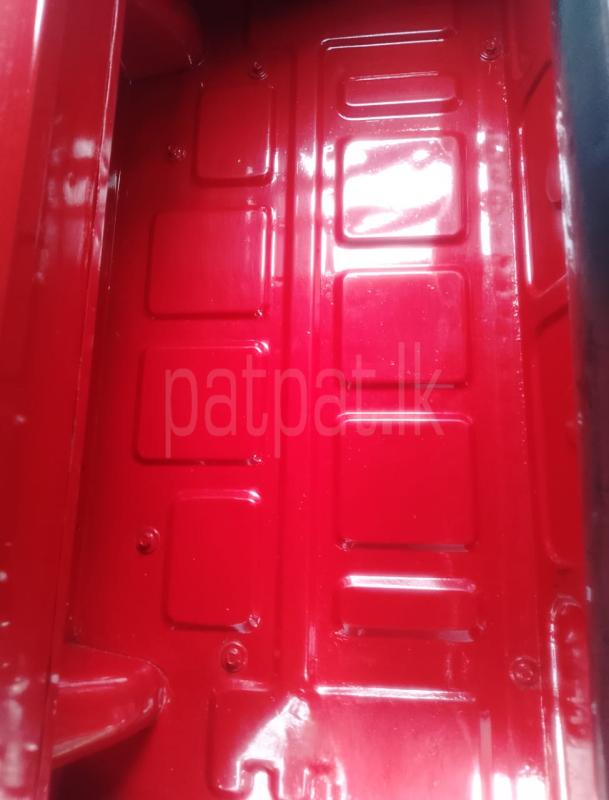Bajaj 4 stroke 2019 - பயன்படுத்தப்பட்டது முச்சக்கர வண்டி sale in Sri Lanka - patpat.lk