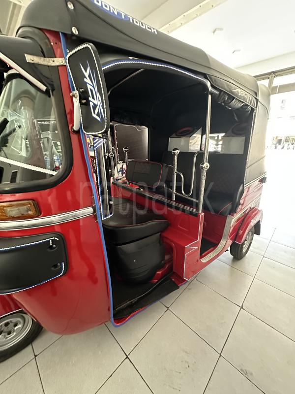 Bajaj Three Wheel 2019 - Used Three wheeler sale in Sri Lanka - patpat.lk