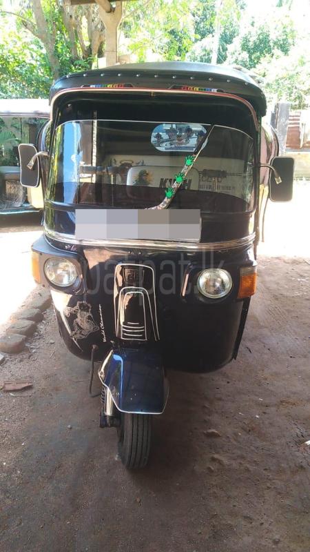 Bajaj Three Wheel 2010 - Used Three wheeler sale in Sri Lanka - patpat.lk