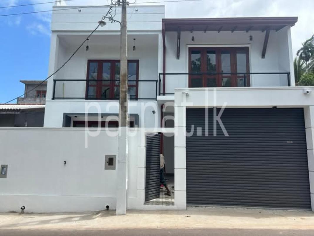 Advertisement image 1