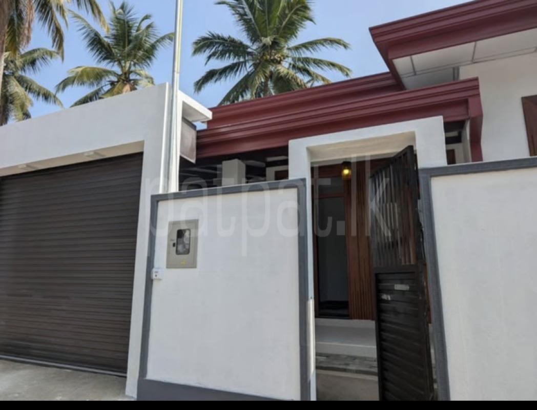 House for Sale in Meegoda