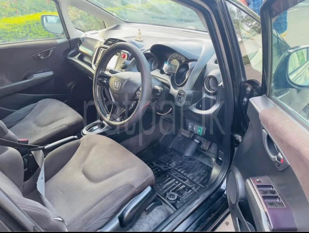 Advertisement image 5