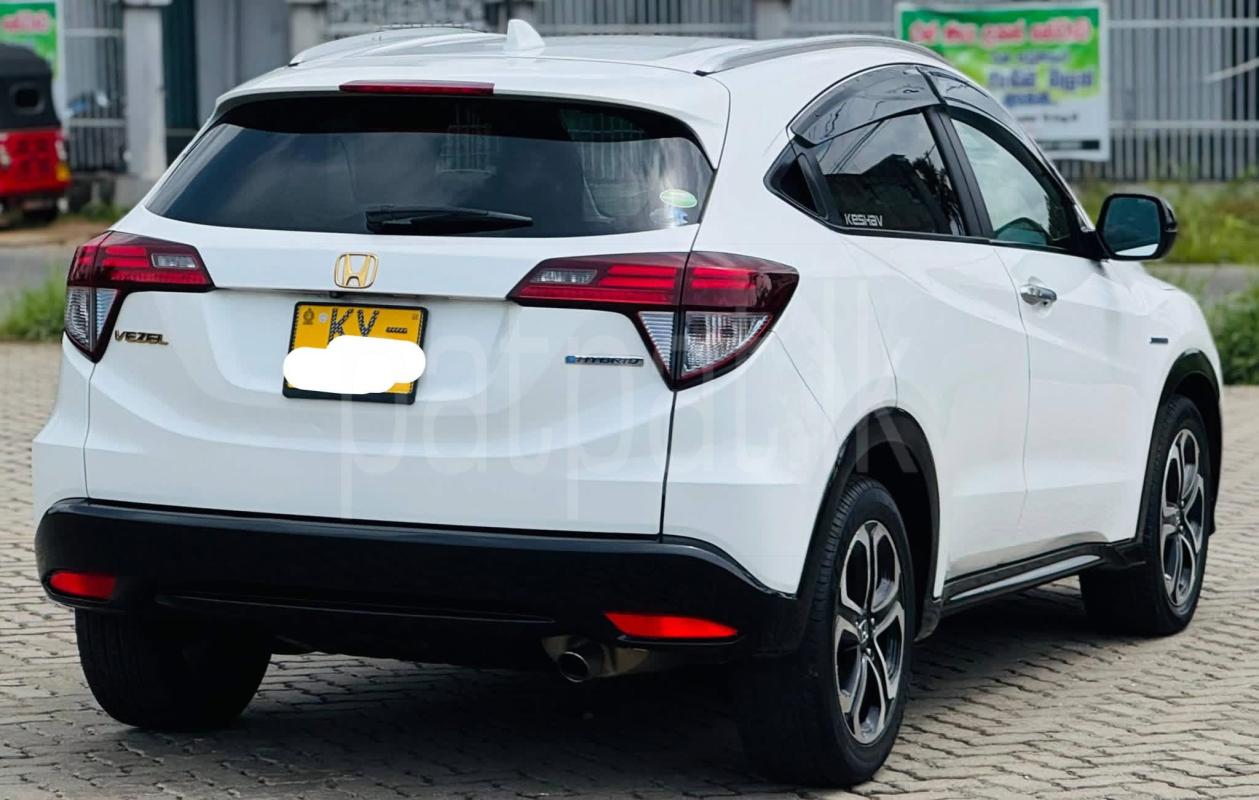 Honda Vezel 2014 - பயன்படுத்தப்பட்டது SUV sale in Sri Lanka - patpat.lk