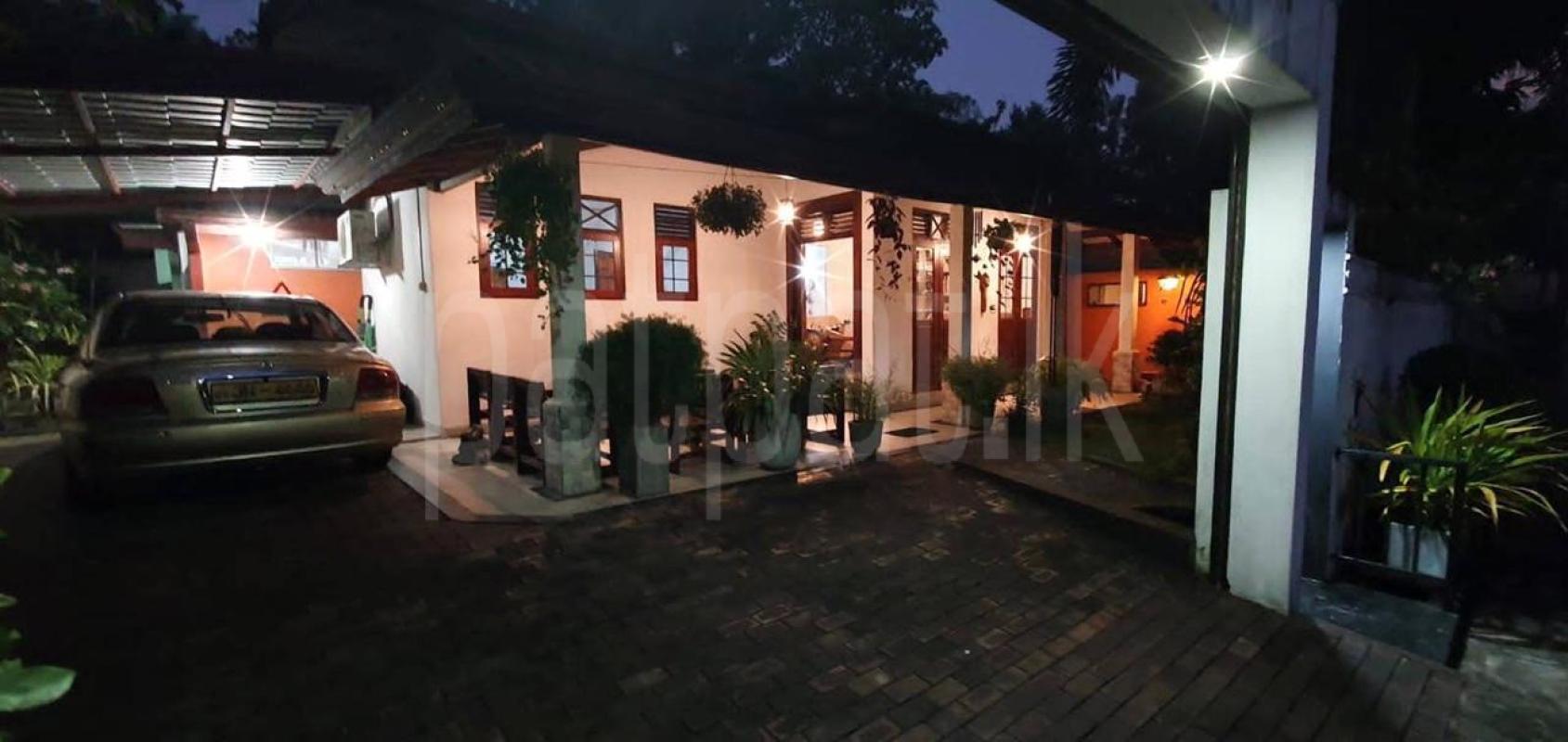 House for Sale in Kahathuduwa