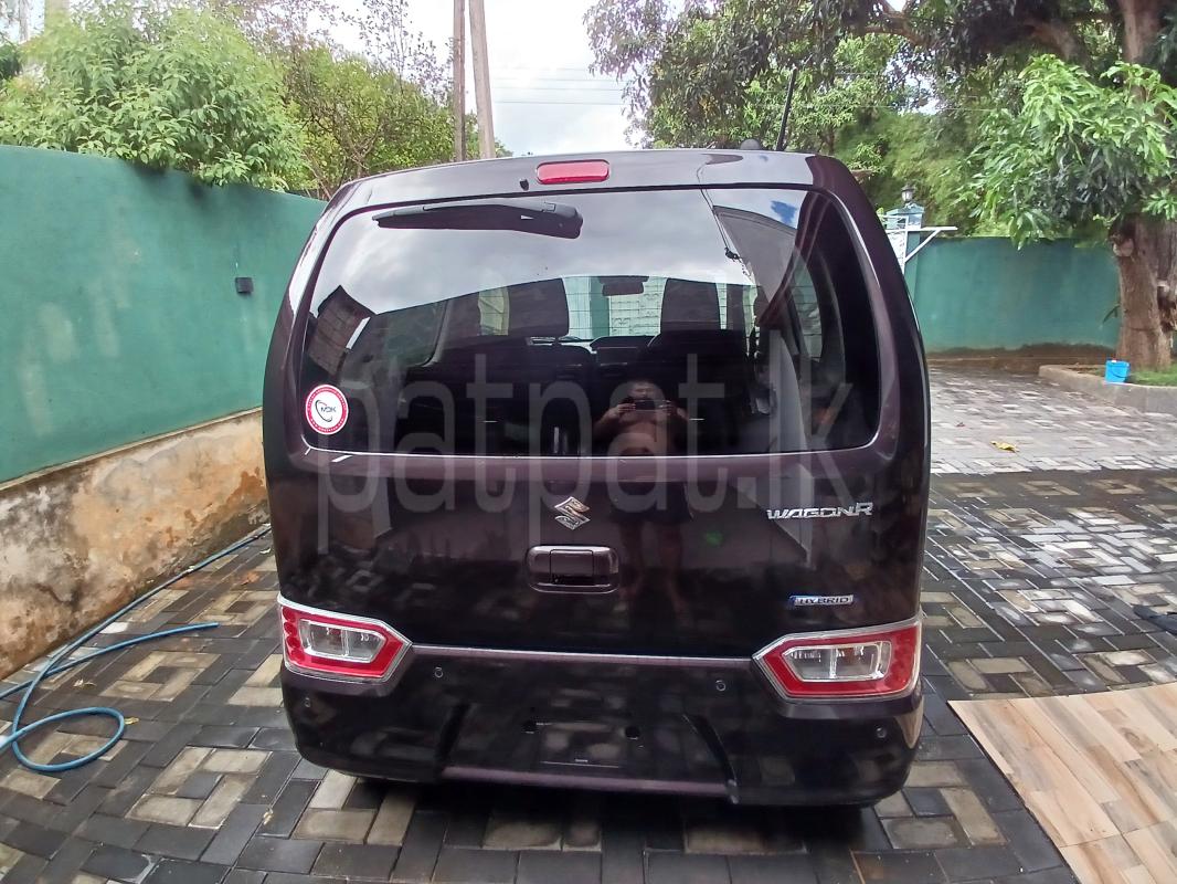 Advertisement image 6