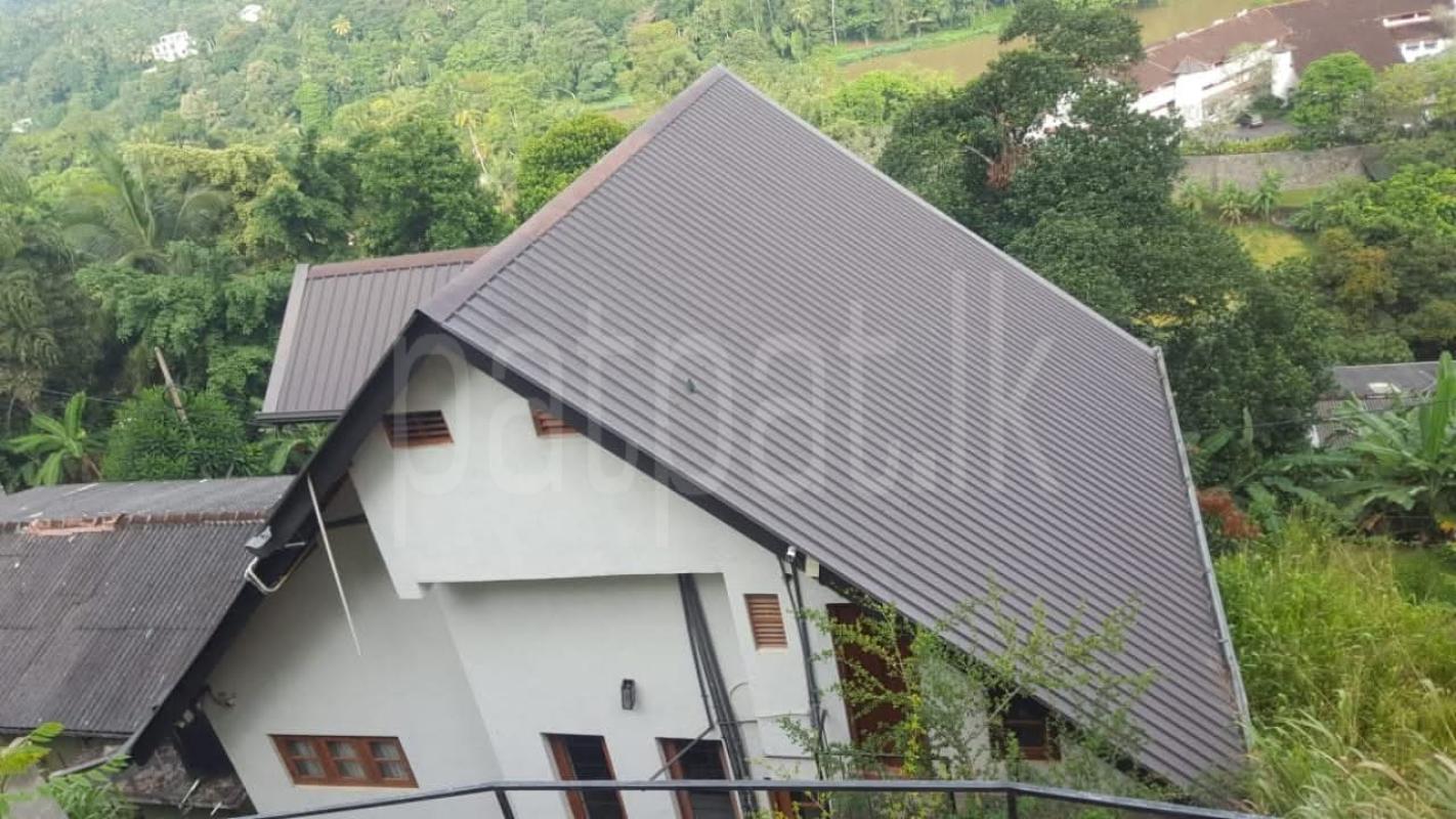 House for Sale in Asgiriya