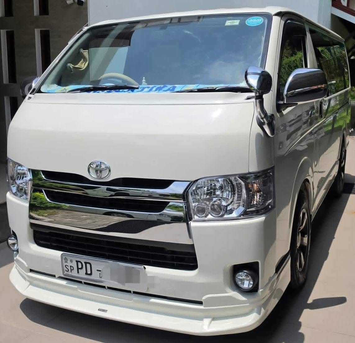 Toyota Hiace 2006 - Used Van sale in Sri Lanka - patpat.lk