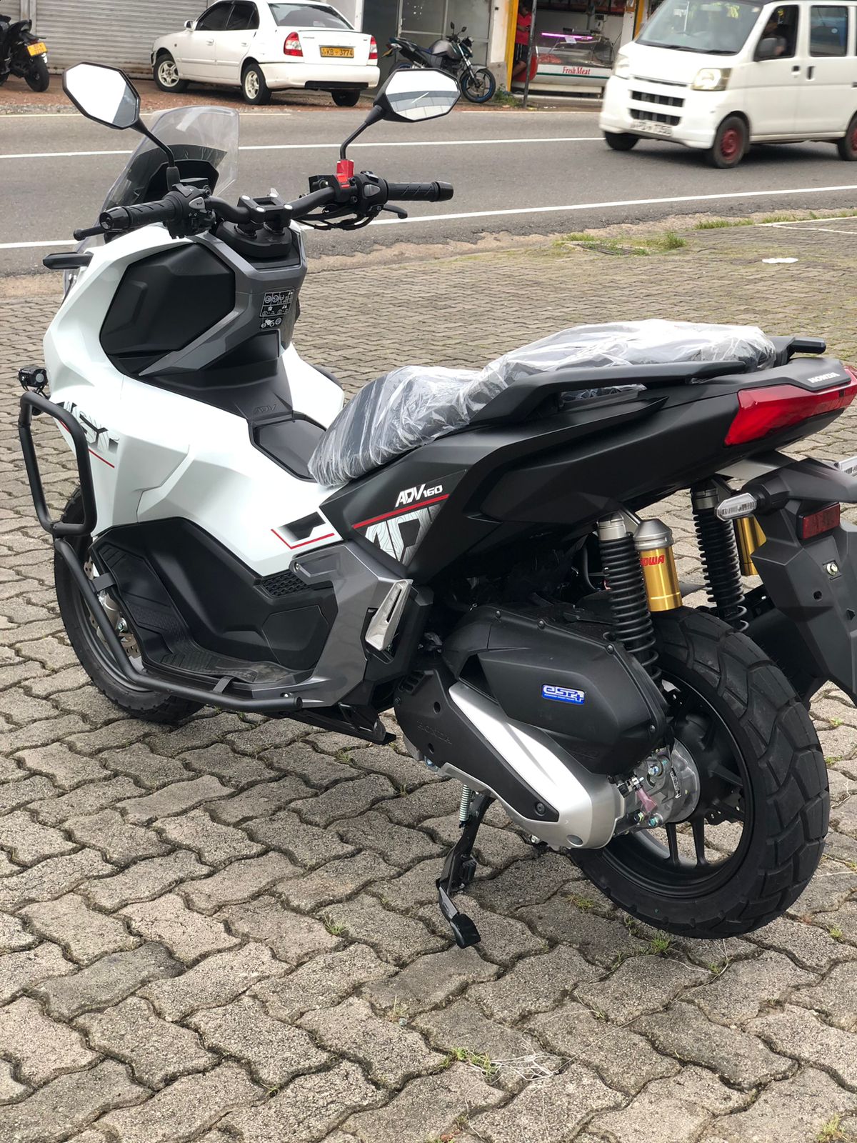 Advertisement image 4