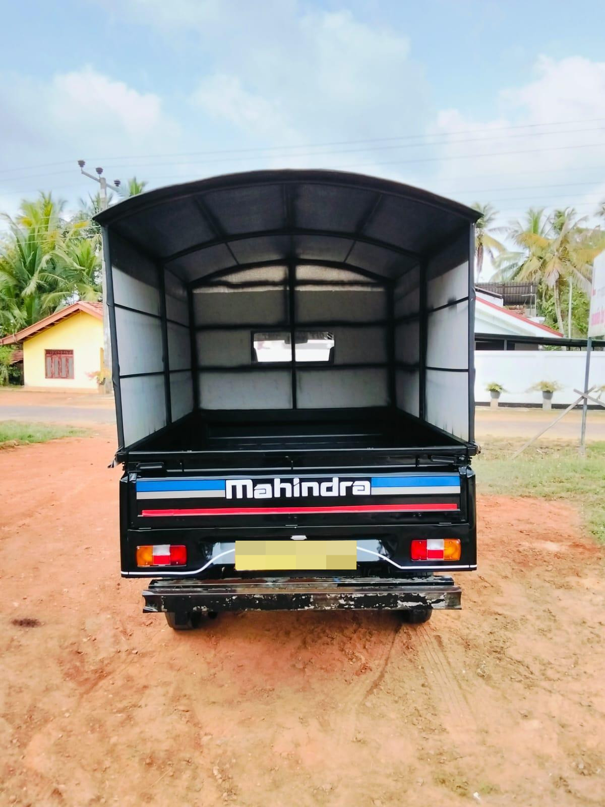 Mahindra Maxximo 2014 - භාවිතා කරන ලද ට්‍රක් රථය sale in Sri Lanka - patpat.lk