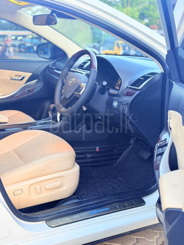 Toyota Premio 2019 - பயன்படுத்தப்பட்டது கார் sale in Sri Lanka - patpat.lk