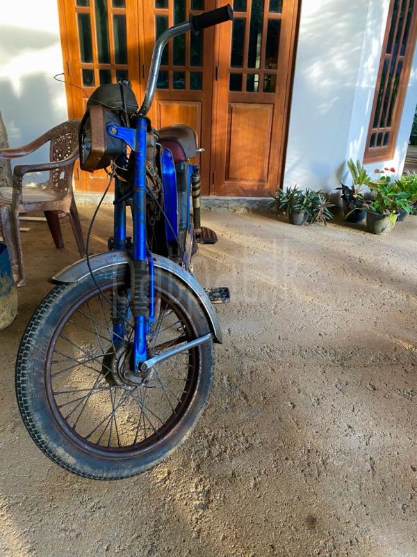 Advertisement image 6