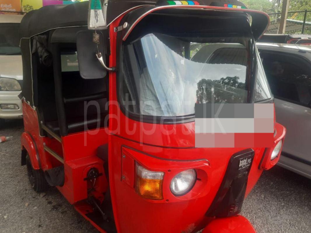 Bajaj Three Wheel 2012 - பயன்படுத்தப்பட்டது முச்சக்கர வண்டி sale in Sri Lanka - patpat.lk